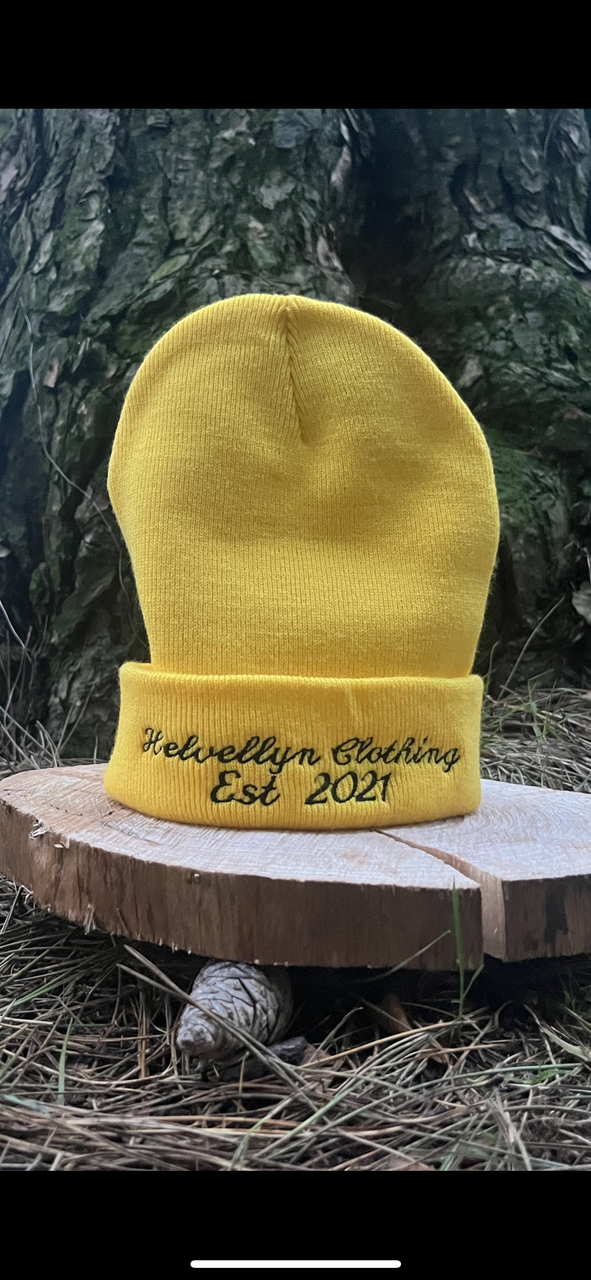 Helvellyn yellow turn up hat