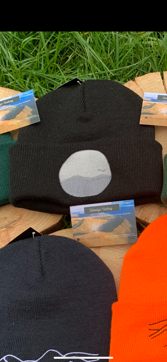 Helvellyn black silhouette turn up hat